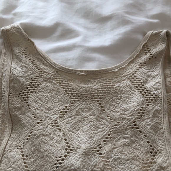 NWT Zara cream seamless mesh/lace pattern bodysuit. Size XS. - Picture 3 of 7